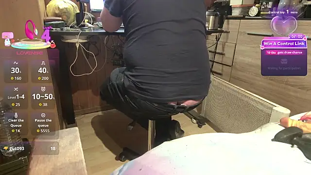 misteryman1956 online show from April 18, 7:58 pm