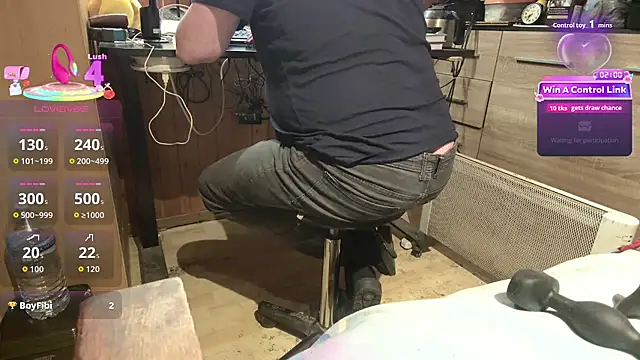 misteryman1956 online show from April 8, 5:36 pm