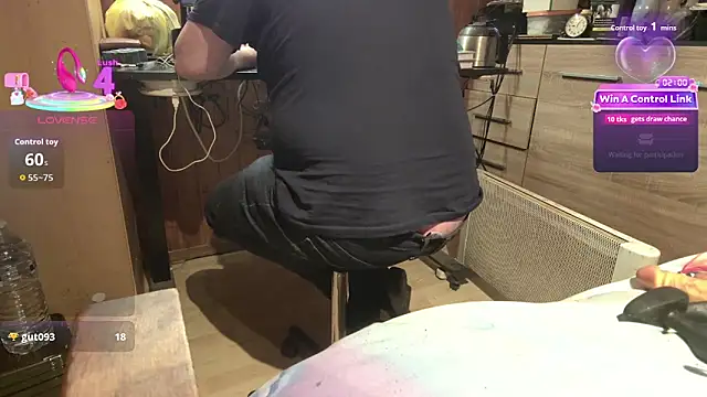 misteryman1956 online show from April 18, 7:07 pm