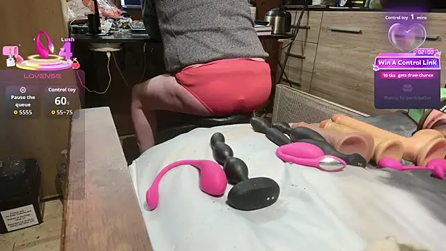 misteryman1956 online show from February 13, 9:26 pm