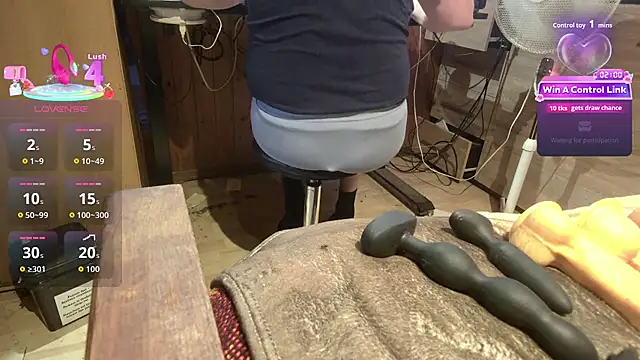 misteryman1956 online show from July 16, 4:15 pm