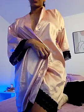 VictoriaEvaans  online show from November 18, 10:34 pm