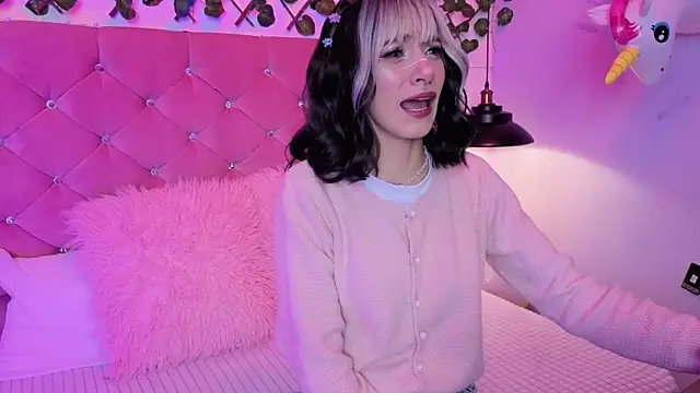 lauren evans96 online show from March 14, 4:51 am