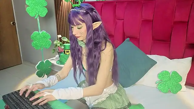 lauren evans96 online show from March 18, 3:31 am