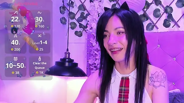 Snapshot of lauren_evans96 chatting on October 22, 1:38 am lauren evans96 online show from October 22, 1:38 am