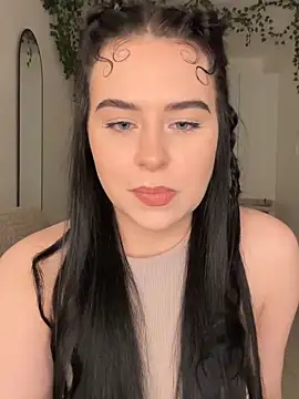  SweetCandyy online show from March 28, 8:32 pm