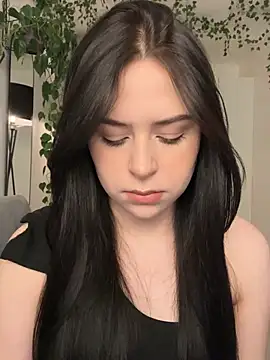  SweetCandyy online show from February 27, 9:25 pm