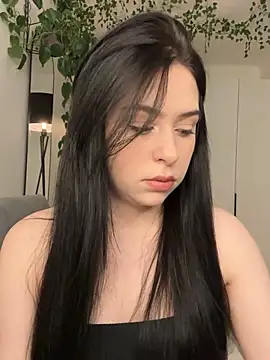  SweetCandyy online show from February 15, 8:45 pm