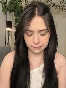  SweetCandyy online show from February 14, 8:15 pm