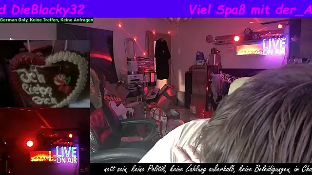 Snapshot of der_alex38 chatting on September 14, 6:41 pm der alex38 online show from September 14, 6:41 pm