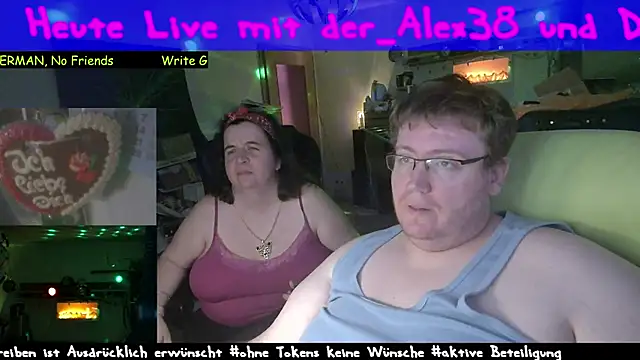 Snapshot of der_alex38 chatting on March 11, 8:31 pm der alex38 online show from March 11, 8:31 pm