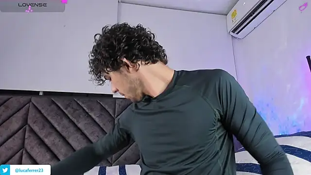 Luca ferrer  online show from February 12, 2:44 am