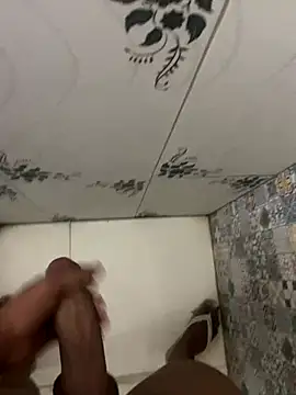 jkauan online show from October 7, 6:03 am