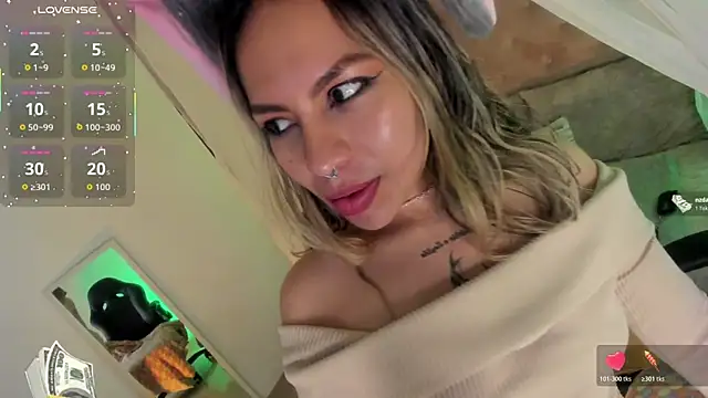 Snapshot of delilah_fix chatting on November 23, 8:52 pm delilah fix online show from November 23, 8:52 pm