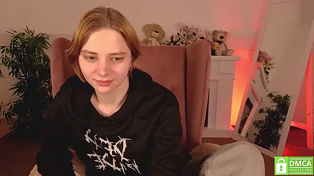 MirraBellanta online show from March 23, 1:06 am