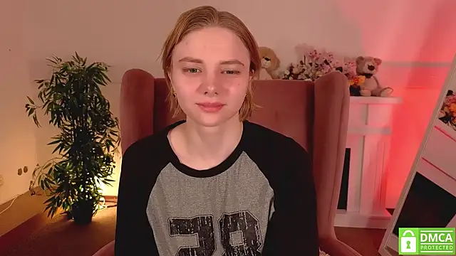 MirraBellanta online show from March 25, 11:36 pm