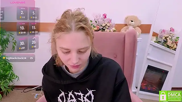 MirraBellanta online show from December 13, 10:49 pm