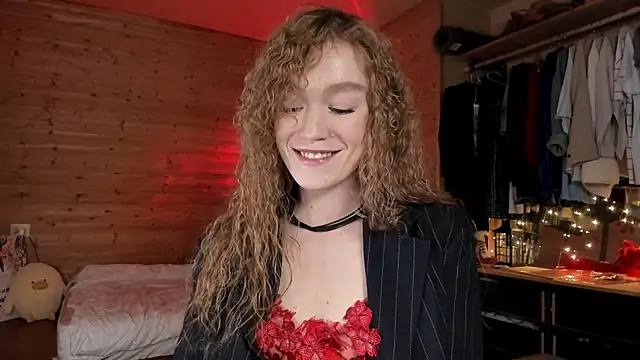 such juicee online show from February 11, 4:13 pm