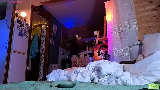 such juicee online show from November 26, 9:04 pm