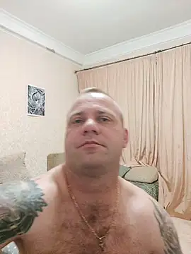 Snapshot of Crek666 chatting on July 15, 1:23 am Crek666 online show from July 15, 1:23 am