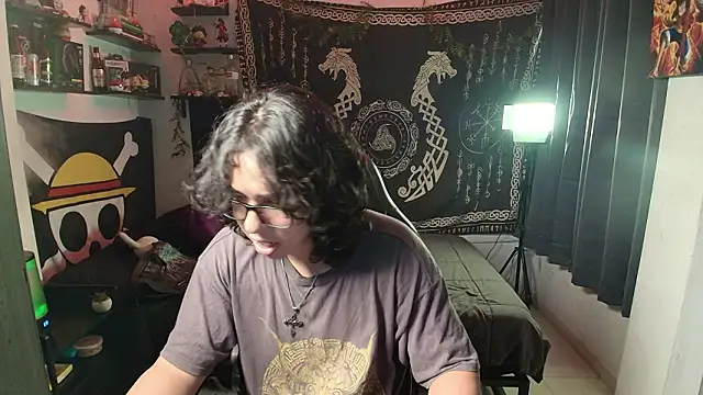 kairozz online show from February 21, 7:05 pm