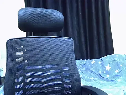 Horny-slut  online show from December 3, 2:27 pm