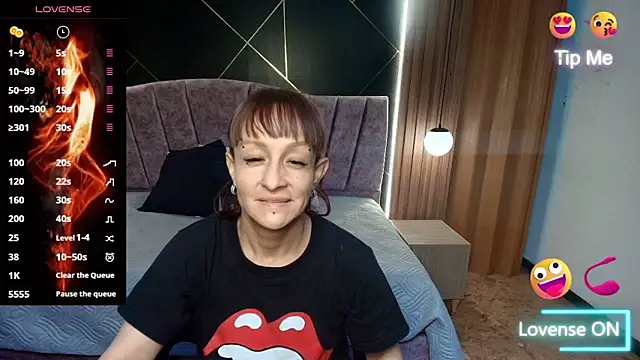 NatashaMason  online show from June 10, 7:37 pm