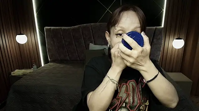 NatashaMason  online show from May 23, 7:46 pm