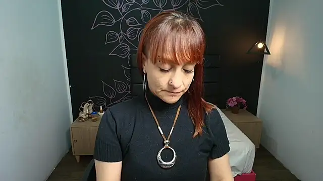 Snapshot of NatashaMason_ chatting on October 15, 11:40 am NatashaMason online show from October 15, 11:40 am