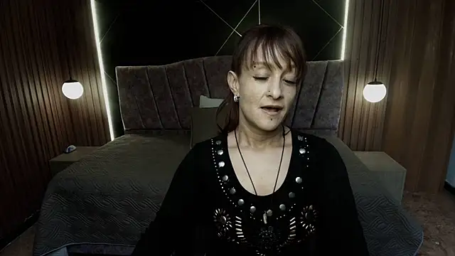 NatashaMason  online show from May 22, 7:45 pm