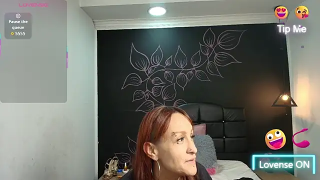 Snapshot of NatashaMason_ chatting on October 18, 11:56 am NatashaMason online show from October 18, 11:56 am