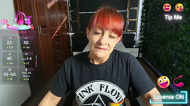 Snapshot of NatashaMason_ chatting on September 16, 11:55 am NatashaMason online show from September 16, 11:55 am