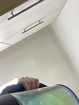 LeilaLow online show from February 28, 1:58 pm