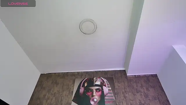 nicole  parker1 online show from October 22, 7:13 pm