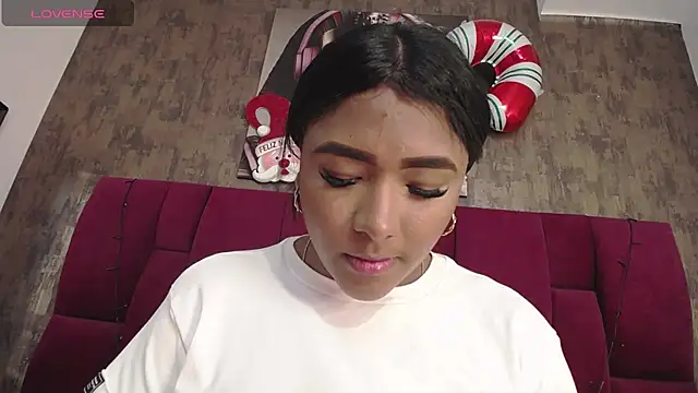 nicole  parker1 online show from January 7, 7:08 pm