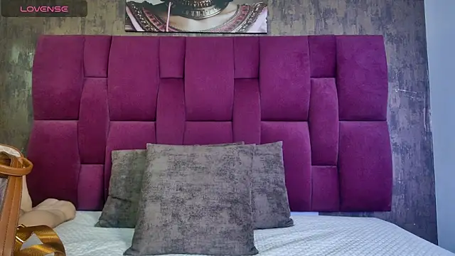 nicole  parker1 online show from October 21, 7:02 pm