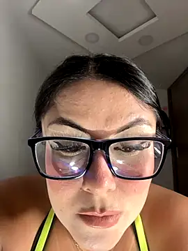 linatarens online show from November 4, 3:43 am