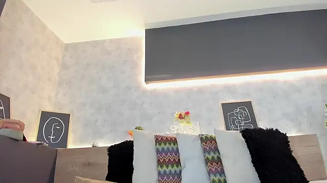 karina gomez 18 online show from March 15, 11:28 am