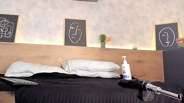 karina gomez 18 online show from April 9, 11:49 am