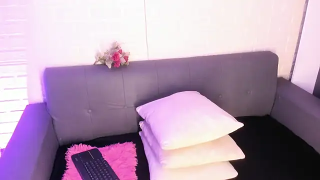 karina gomez 18 online show from November 13, 11:47 am