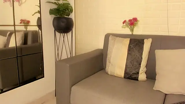 karina gomez 18 online show from October 22, 11:42 am