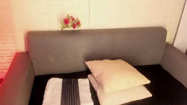 karina gomez 18 online show from November 9, 11:47 am