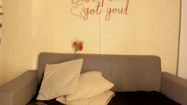 karina gomez 18 online show from January 10, 11:38 am