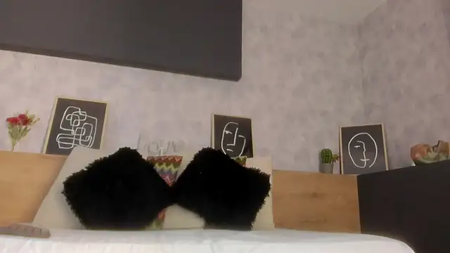 karina gomez 18 online show from March 4, 11:40 am