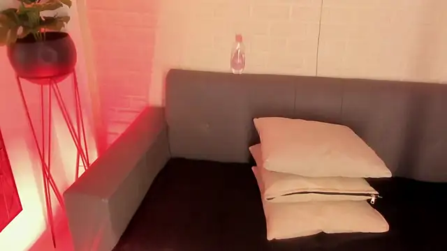 karina gomez 18 online show from November 30, 11:33 am