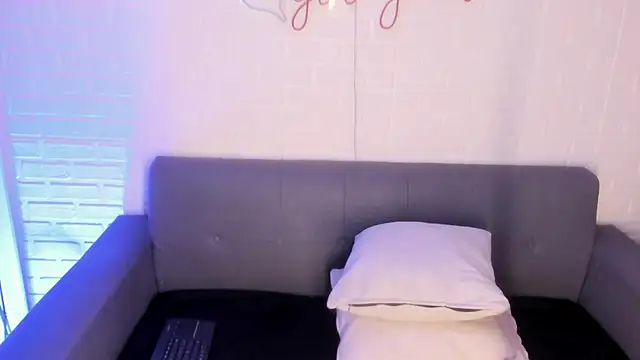 karina gomez 18 online show from November 27, 11:32 am