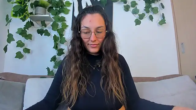 nataliepeterson online show from October 16, 7:22 pm