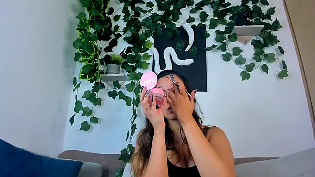 nataliepeterson online show from October 2, 3:10 am