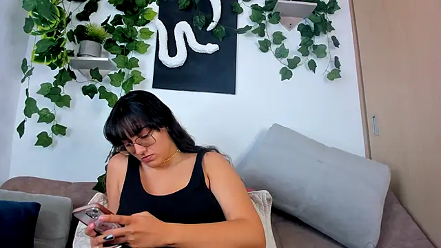 nataliepeterson online show from October 2, 6:44 pm