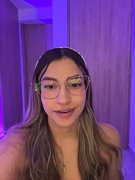 Issabela G1 online show from February 19, 2:08 am